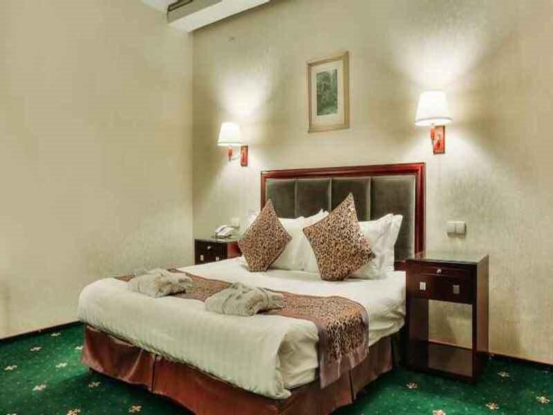 Goldman Empire Hotel Astana Luaran gambar
