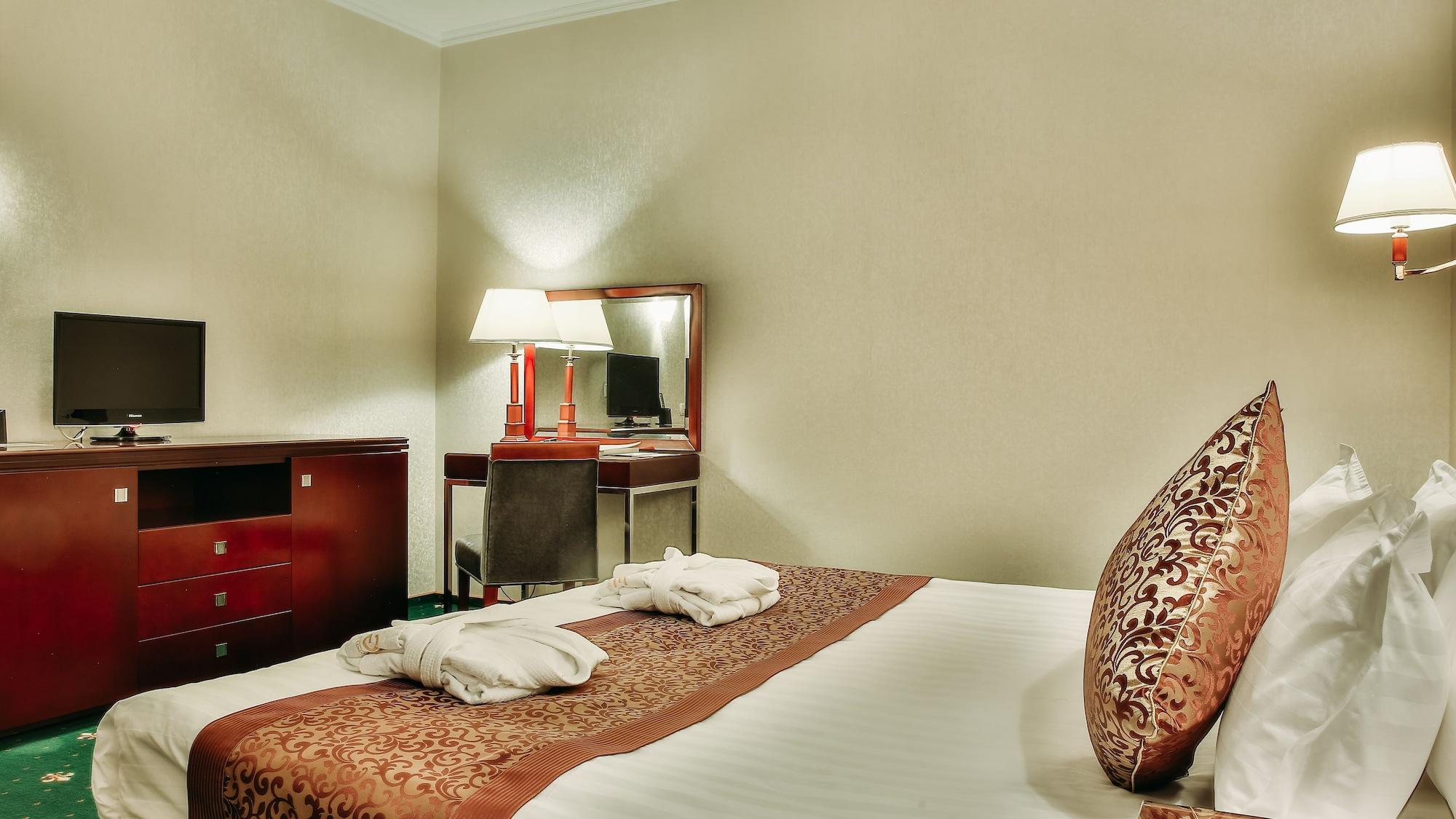 Goldman Empire Hotel Astana Luaran gambar
