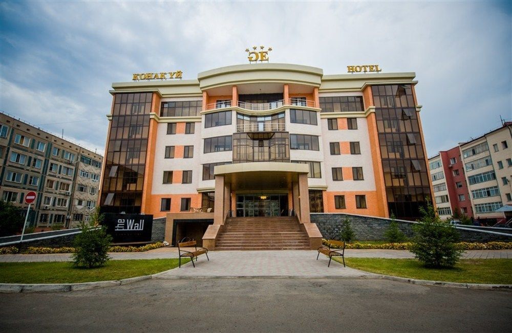 Goldman Empire Hotel Astana Luaran gambar
